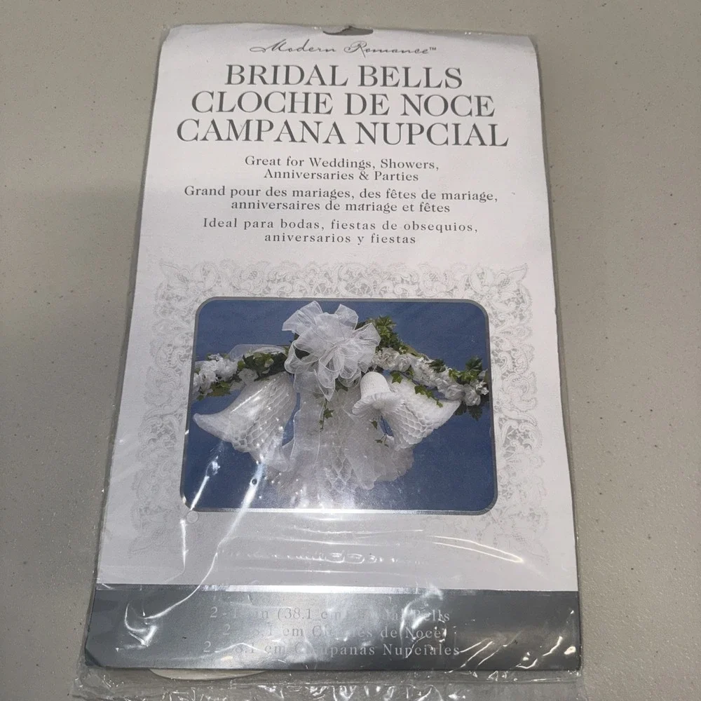Modern Romance Paper Bridal Bell Cloche De Noce 2 Bells-2‎ Cloches